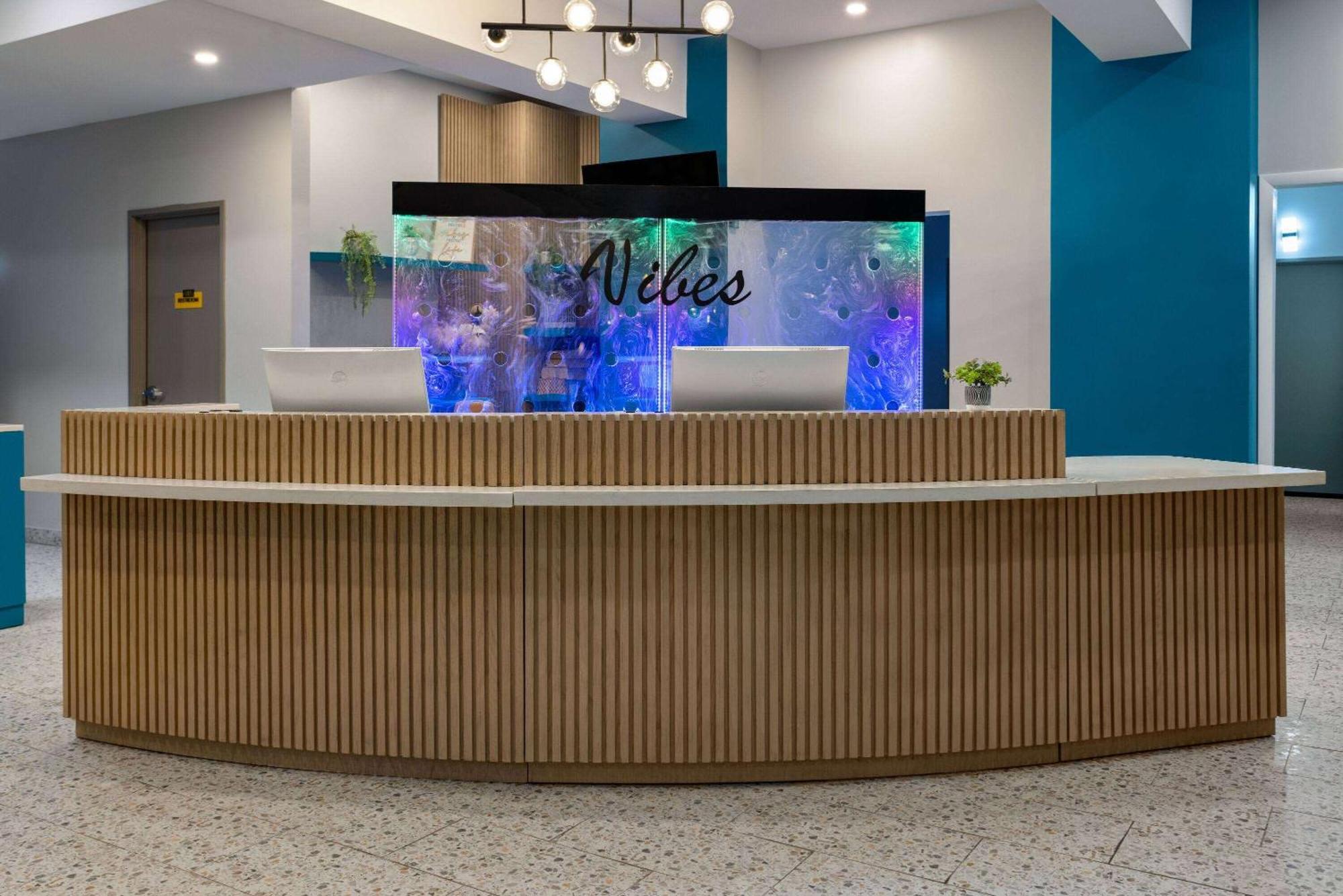 The Vibes Hotel, Trademark Collection By Wyndham Wildwood Exterior photo