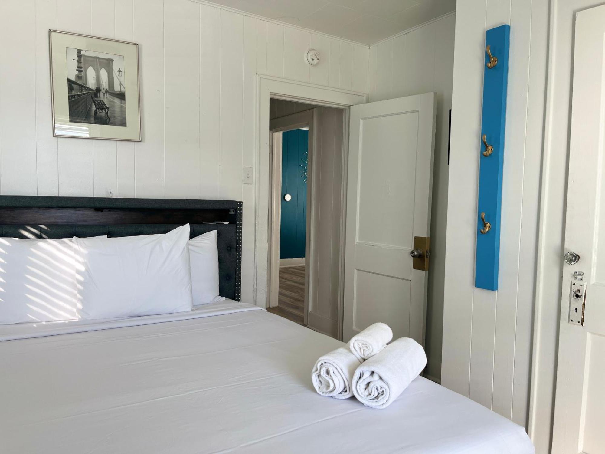 The Vibes Hotel, Trademark Collection By Wyndham Wildwood Exterior photo